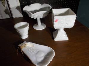 lot 317 image: White Milk Glass