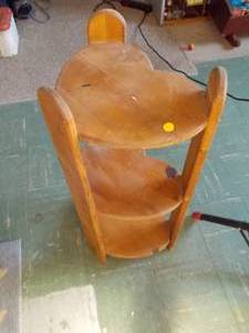 lot 273 image: 1980s corner heart shelf