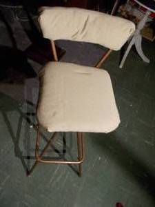 lot 292 image: Bar stool