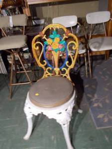 lot 295 image: Cast iron outdoor chair