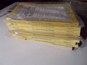 lot 339 image: Vintage National Geographic Magazines