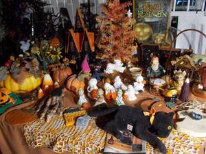 lot 344 image: Huge lot of Halloween Decor, some vintage.