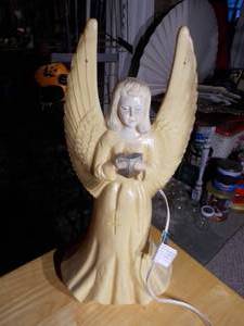lot 345 image: Vintage Lite up Angel Blow Mold