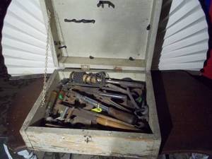 lot 377 image: collection of vintage hand tools