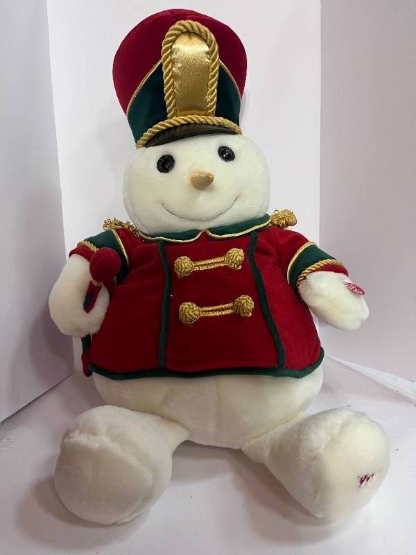 lot 30 image: 1999 Snowden Plush Snowman with Music and Movement
