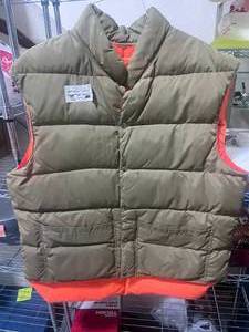 lot 60 image: XL Hunting Vest Blaze Orange Inside Barely Worn