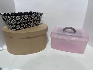 lot 148 image: Three Cute Boxes