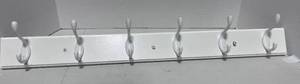 lot 149 image: White 6 Hook Coat Wall Rack