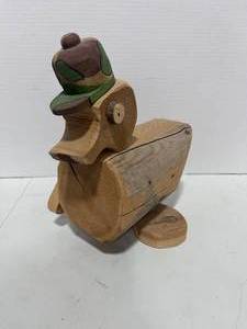 lot 154 image: Cute Wooden Hunting Duck