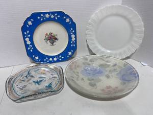 lot 159 image: 4 Misc Vintage Plates