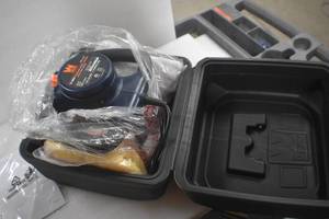 lot 5 image: WEN 10PMC 10-inch Random Orbit Waxer  Polisher Kit