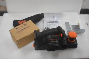 lot 32 image: WEN 20653 20V Max Brushless Cordless 3-14-Inch Hand Planer and Charger