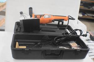 lot 35 image: WEN JN8504 8.5-Amp Plate and Biscuit Joiner with Case and Biscuits