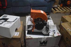 WEN DC3474 7.4-Amp Rolling Dust Collector with Induction Motor, 15-Gallon Bag and Optional Wall Mount