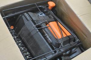 lot 52 image: WEN DT1516 16-Inch 15-Amp 2-in-1 Electric Dethatcher and Scarifier with Collection Bag