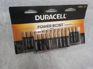 lot 36 image: 24 Duracell Power Boost AAA Batteri...
