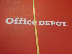 lot 68 image: Office Depot 5000 Sheets White 8.5 ...