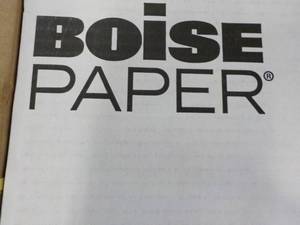 lot 73 image: Boise 5000 Sheets White 8.5 x 14 C...