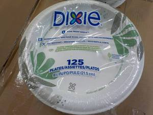 lot 76 image: Dixie 125 Paper Plates 8 12 Diame...