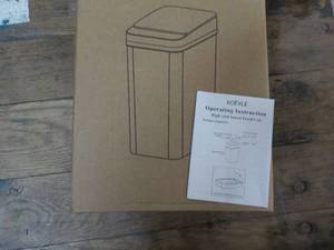 lot 126 image: Smart Trash Can small size...