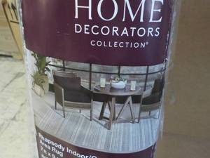 lot 151 image: Home Decorators Rhapsody IndoorOut...