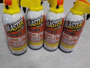 lot 202 image: 4 Blaster Powerful Rust Penetrating...