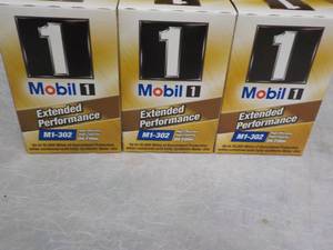 lot 207 image: 3 Mobil 1-302 Oil Filter...