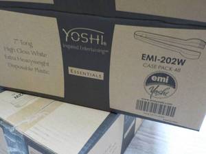 lot 248 image: Yoshi 48 Plastic 7 White Tongs ...