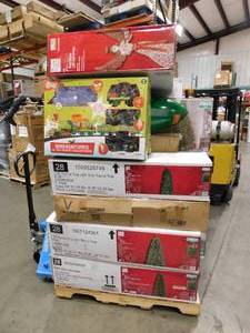 lot 8 image: Christmas Holiday Sale  Pallet of Store Returns