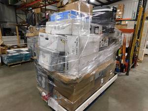 lot 11 image: WHOLESALE PALLET LOT OF GENERAL MERCHANDISE