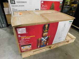 lot 119 image: 8 ft. Toy Soldier