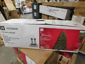 lot 120 image: Home Accents Holiday 7.5 ft. Jackson Noble Fir LED Pre-Lit Artificial Christmas Tree T23