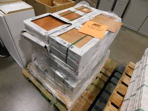 lot 197 image: Daltile Delrona Saltillo Matte 12 in. x 12 in. Glazed Ceramic Floor and Wall Tile (512 sq. ft.)
