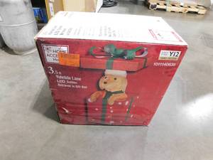 lot 207 image: 3.5 Goldin Retriever in Gift Box