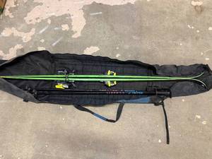 Dynastar Skiing Set