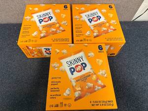 lot 133 image: 3 Packs Of Skinny Pop White Cheddar Popcorn