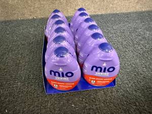 lot 212 image: 12 Pack Of Mio Unwind Blood Orange Hibiscus