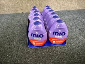 lot 214 image: 12 Pack Of Mio Unwind Blood Orange Hibiscus