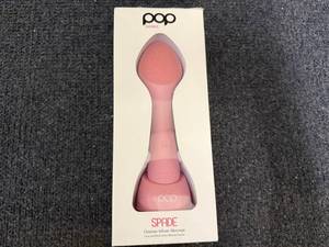 lot 93 image: Pop Sonic Spade Facial Cleanser - Light Pink