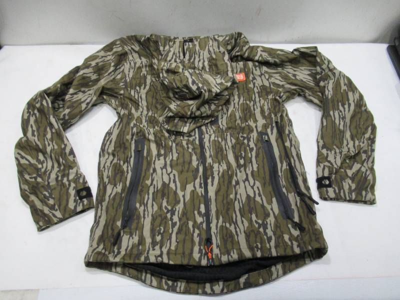 lot 195 image: NEW Sports Afield - Mossy Oak - Pursuit Series Mid-Weight Hunting Jacket Medium