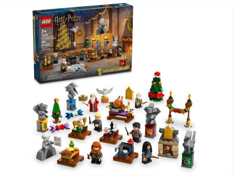 lot 217 image: NEW LEGO 76438 Harry Potter 2024 Advent Calendar