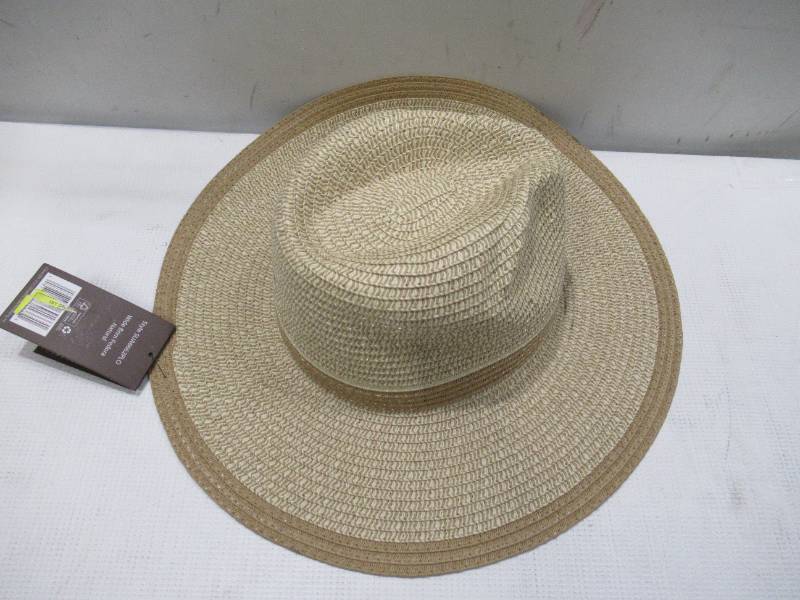 lot 318 image: NEW Free Authority Outdoors Wide Brim Fedora, UPF 50, 16 One Size (Natural)