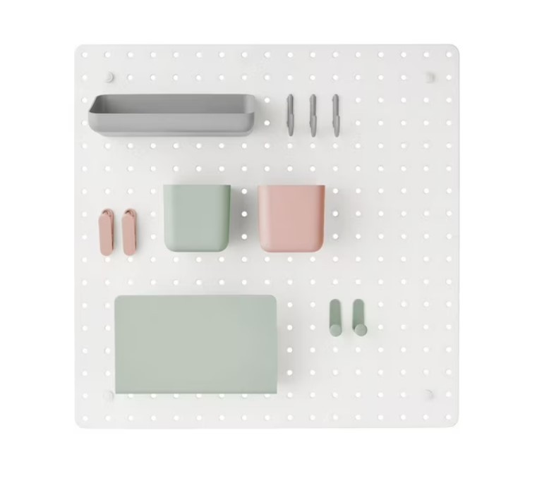 lot 371 image: NEW Members Mark Pegboard Organizer, 12-Piece Set - WHITE