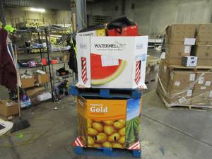 lot 119 image: Pallet of Store Overstock and Ecommerce Product - XL Neoprene Zipper Cases