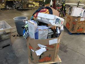 lot 128 image: Pallet of Store Overstock and Ecommerce Product and Returns