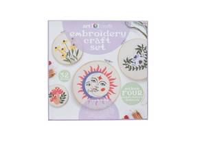 lot 256 image: NEW Art 101 Crafts Embroidery Craft Set