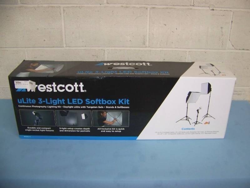 lot 69 image: Westcott uLite LED 3-Light Professional Photography Softbox Lighting Kit - NEW IN BOX