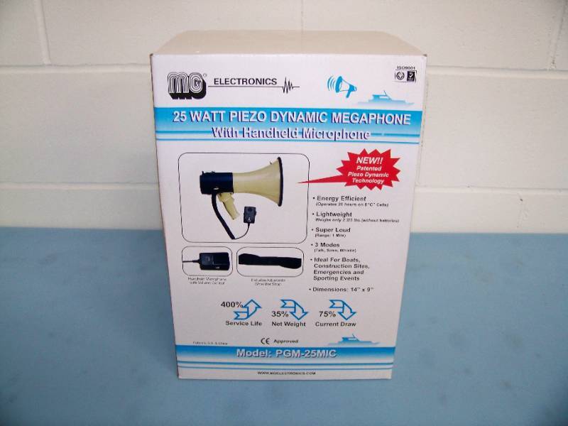 lot 44 image: MG Electronics Dynamic Power PGM-25MIC 25-Watt Megaphone with Built-in Siren and Handheld Microphone - NEW IN BOX