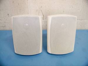 lot 49 image: (2) Martin Logan ML-45AW Pro Audio Installer-Series All-Weather IndoorOutdoor Speakers