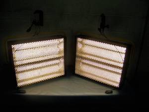 lot 25 image: (2) Desisti Lighting DE-LUX-4 Tube Dimmable Cold Source Soft  Stage Fluorescent Lights  Light Fixtures with Heavy-Duty C Clamps, Speakon Power Cable and String Cable